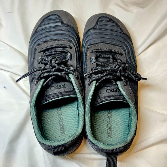 Xero barefoot wide shoes size 9 - Picture 1 of 3